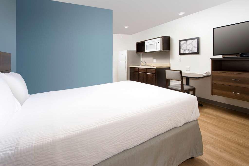 Woodspring Suites Houston 288 South Medical Center Номер фото