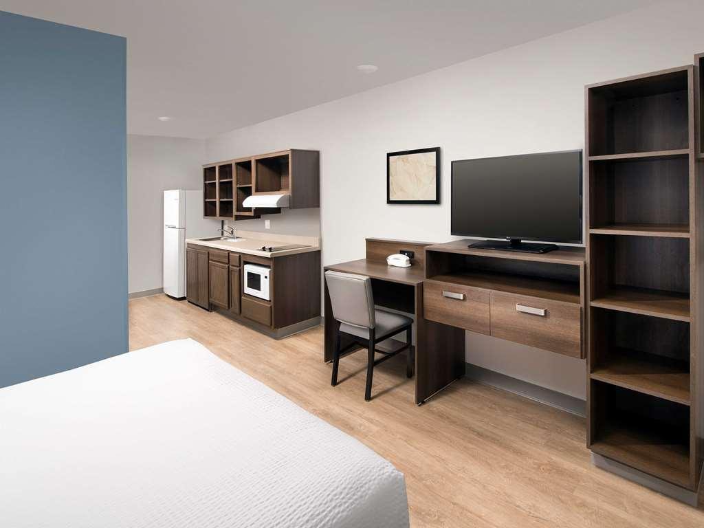 Woodspring Suites Houston 288 South Medical Center Номер фото
